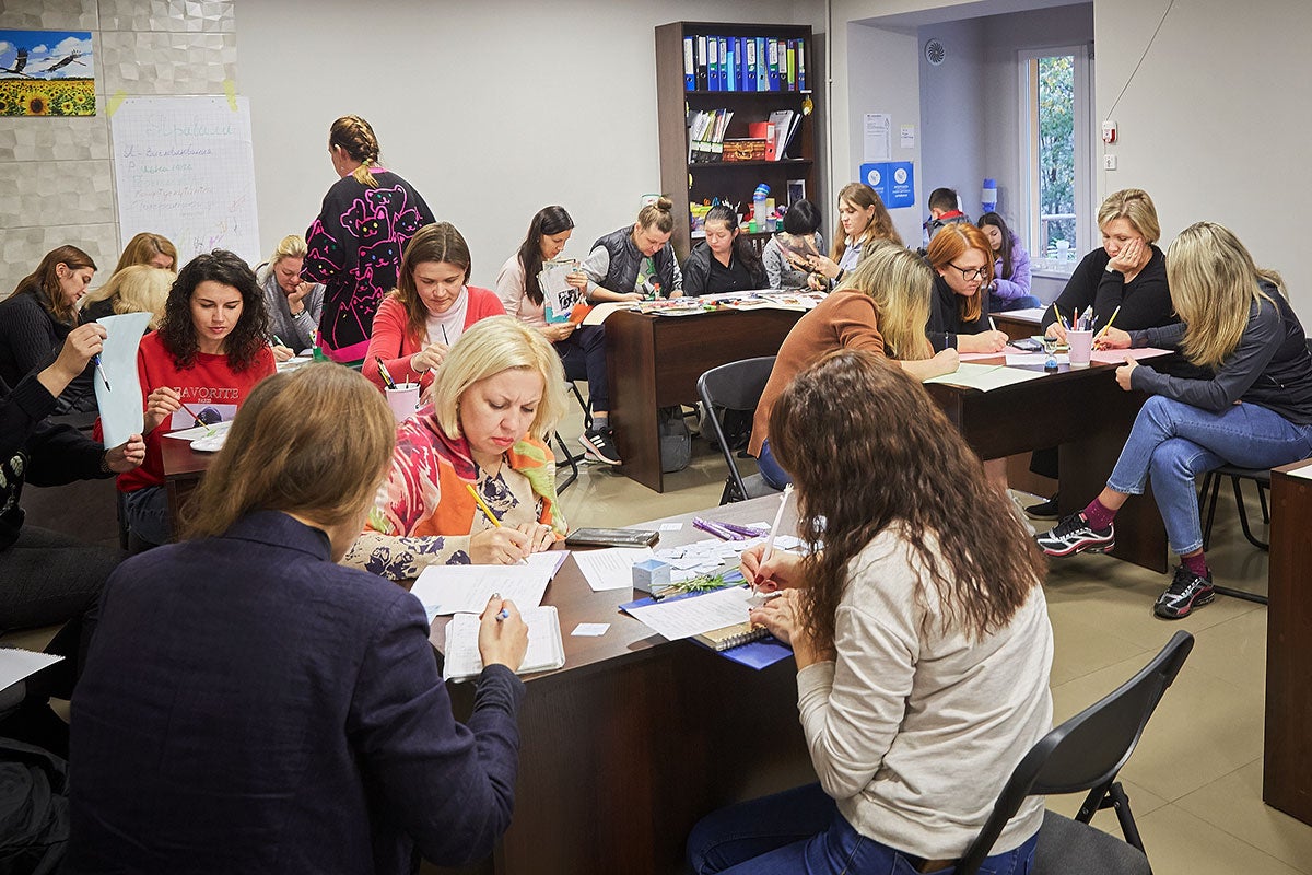 Women displaced by the war in Ukraine are finding support and community at four safe spaces supported by UN Women. Photo: NGO Kryla Pidtrymky/Kalush 